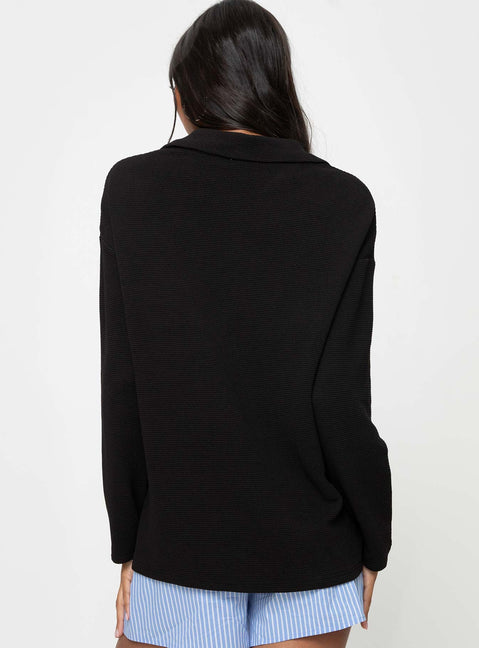 Quarter zip sweater Drop shoulder, zip fastening at front