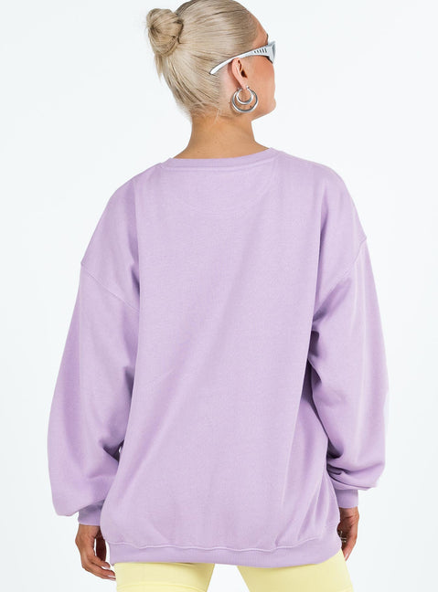 Sweatshirt Graphic print at front and back Crew neckline Drop shoulder Ribbed cuffs and waistband