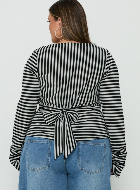 Madelon Long Sleeve Wrap Top Black / Grey Stripe Curve