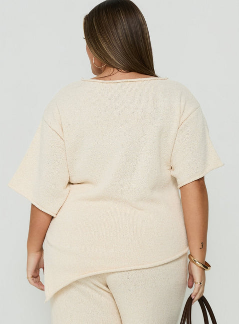 Amelise Knit Poncho Beige Curve