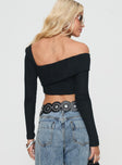 Long sleeve top Off-shoulder style, rib-knit material, silver-toned buckle detail, asymmetric hem Good stretch, unlined 