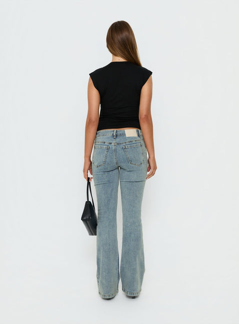 Bethany Low Rise Bootleg Jeans Ice Wash