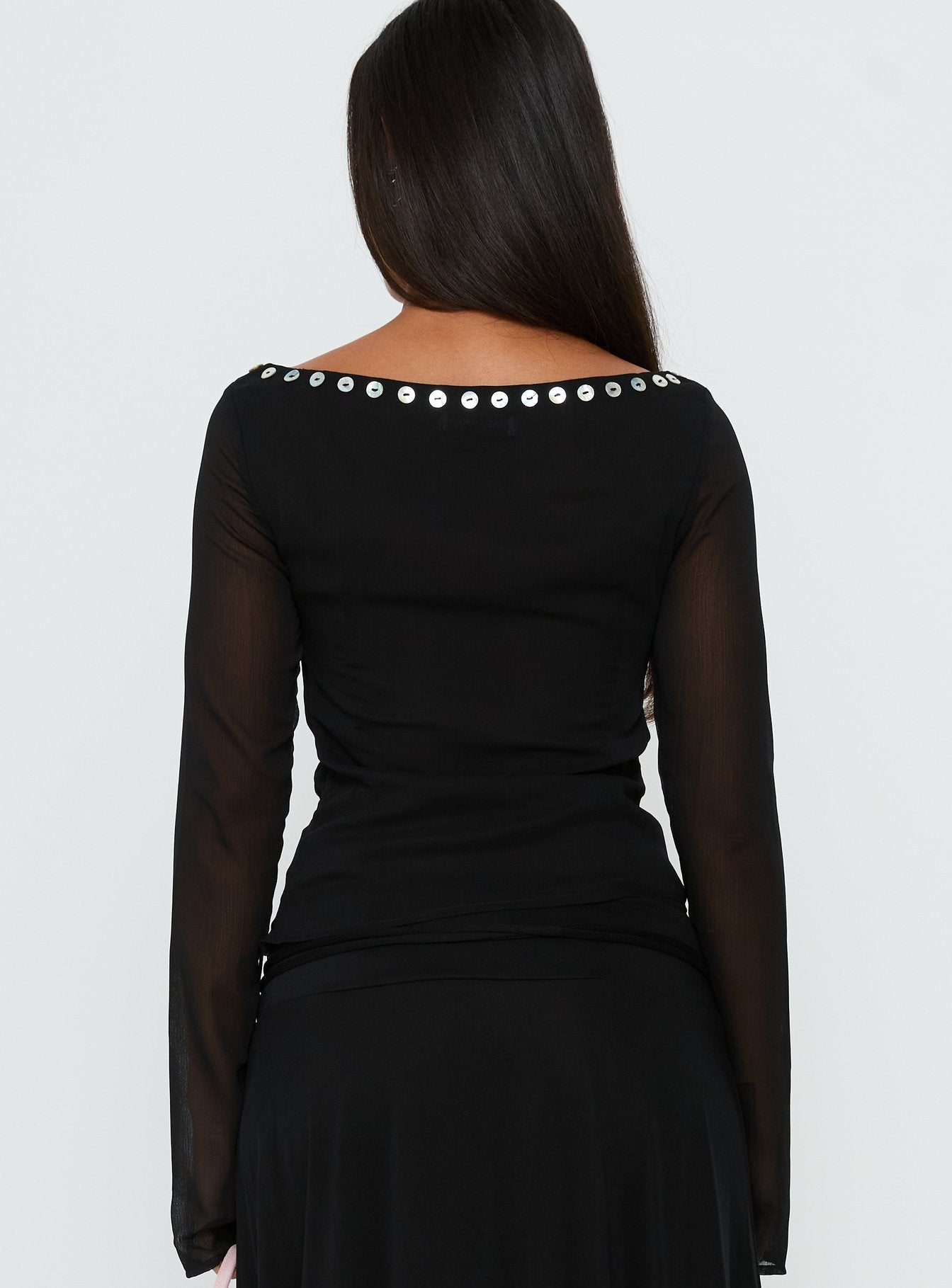 Novare Chiffon Long Sleeve Button Detail Top Black