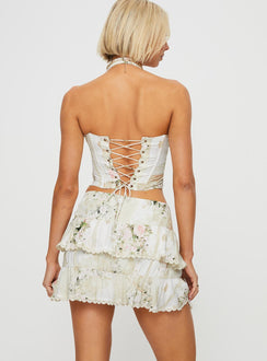 Floral mini skirt Invisible zip fastening at back, tiered design, ruffle detail Non-stretch material, unlined 