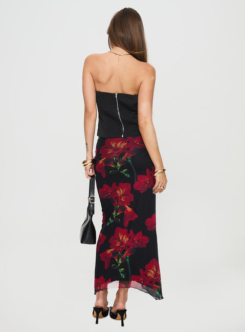 Maxi skirt Floral print, mesh material, elasticated waistband, curved hem Good stretch, fully lined  Princess Polly Lower Impact 