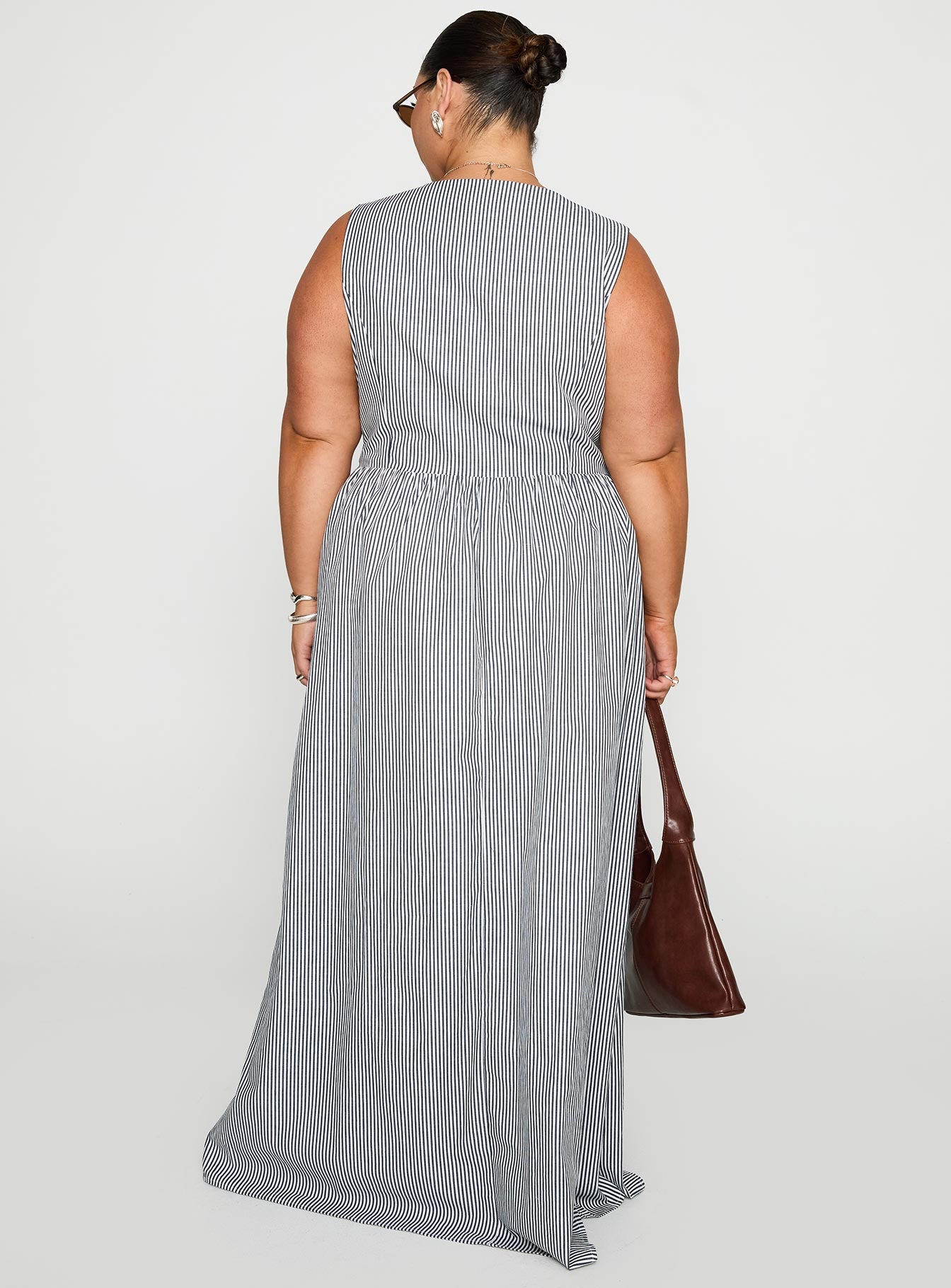 Pokey Maxi Dress Black / White Stripe Curve