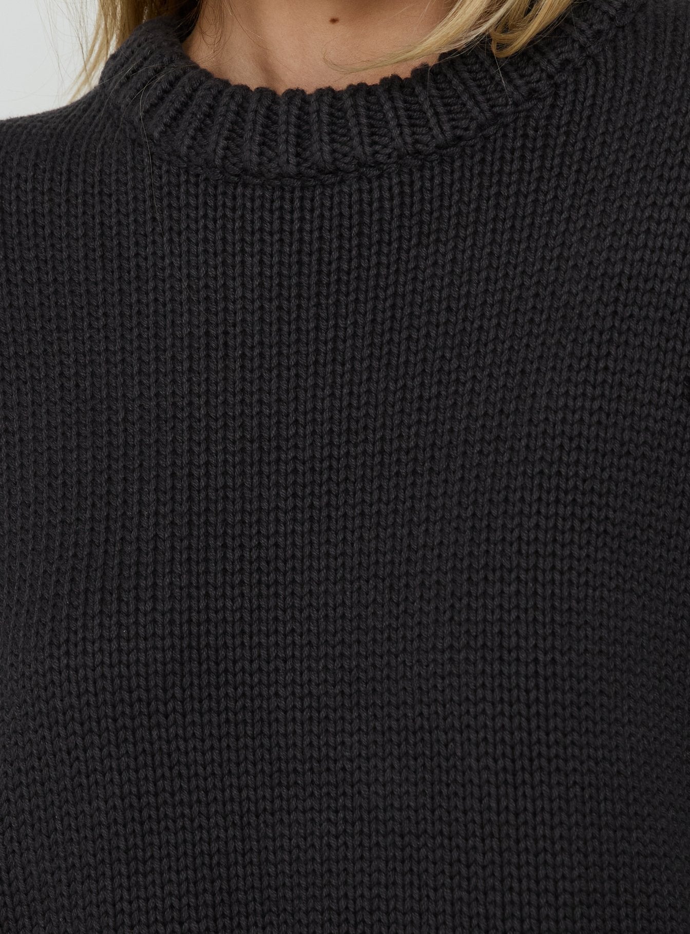 Wilda Crew Neck Knit Sweater Navy
