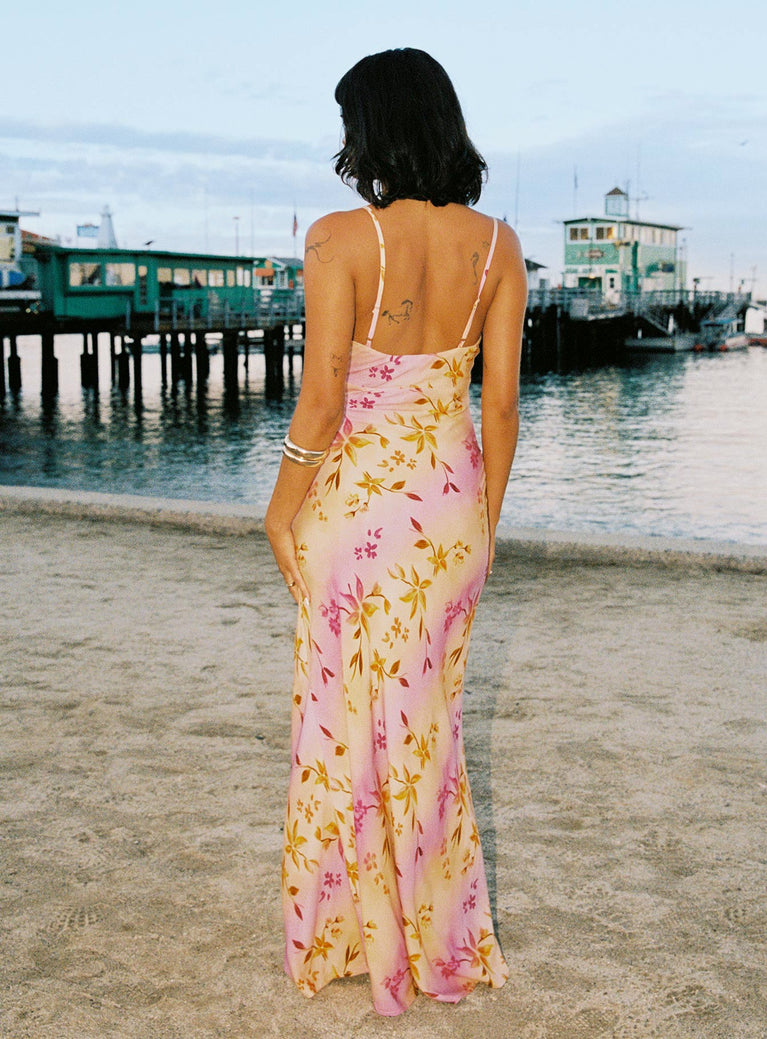 Pola Resort Flowy Round Neck Long Sleeve Floral Lace Woven Pink Maxi Dress