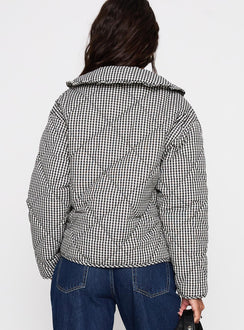 Best Asset Quilted Jacket Black / White Check