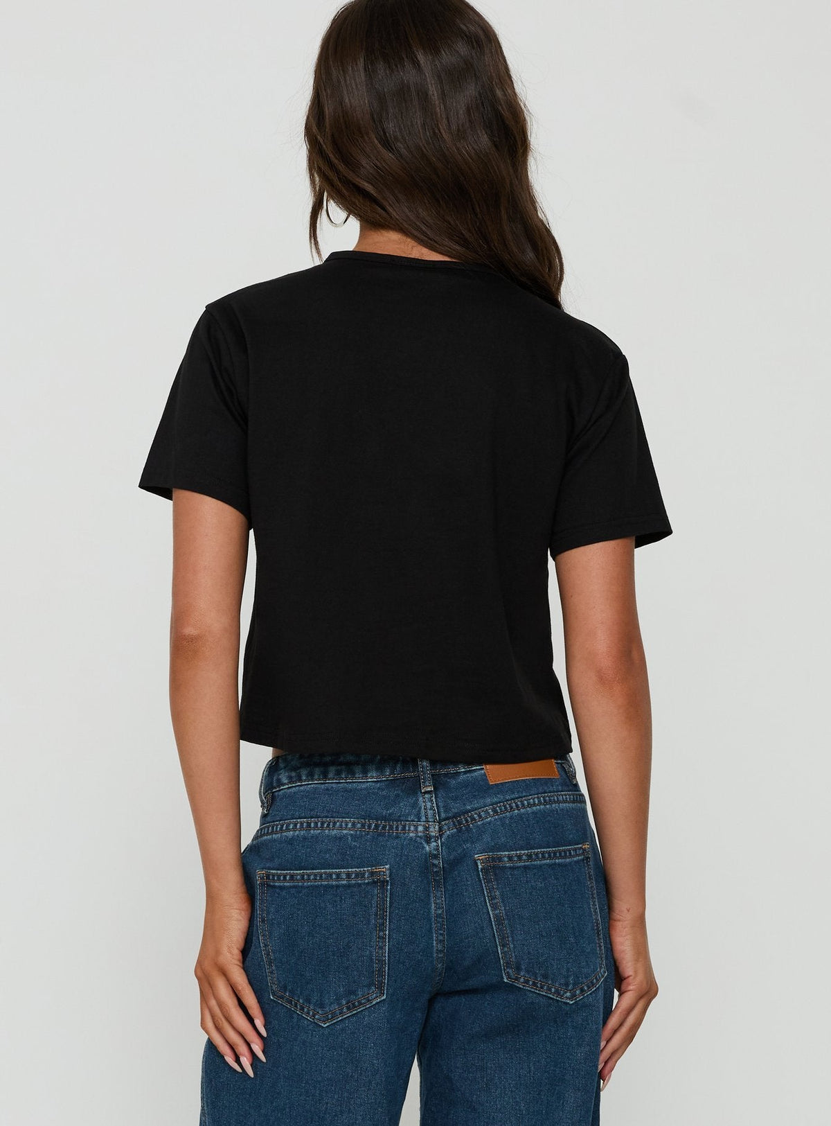 Dealia High V Boxy Tee Black