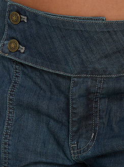 Highlighting the Nikoletta Mid Rise Wide Leg Cargo Jeans Dark Blue Wash in womens-jeans with mid-rise waistband detail