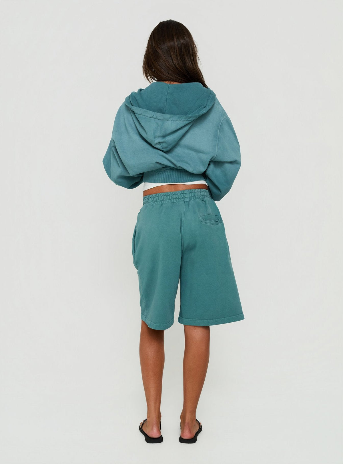 AT Fleece Baggy Jort Washed Teal