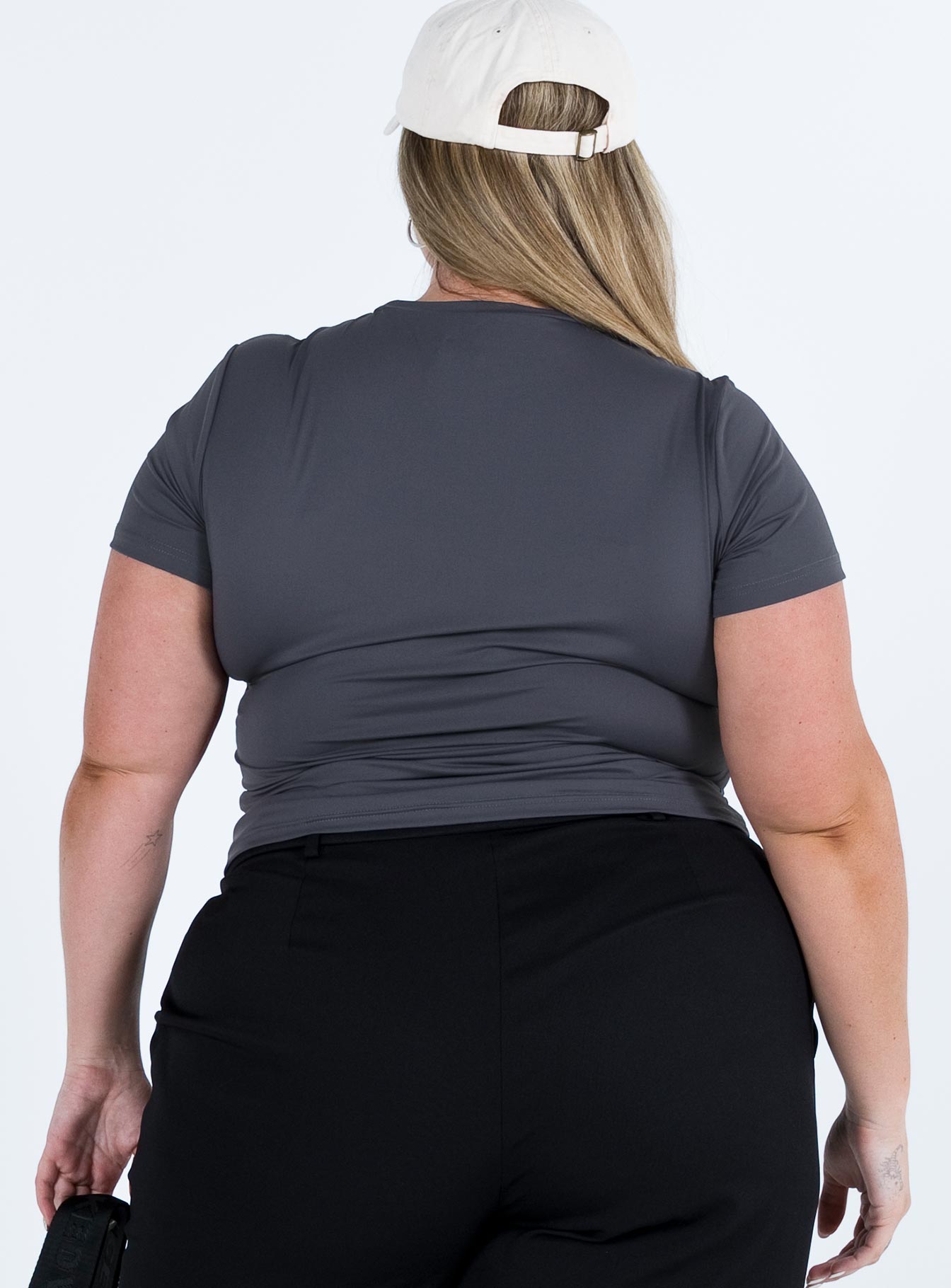 product Princess Polly Short Sleeves Crew Neck  Lowell Top Grey Curve