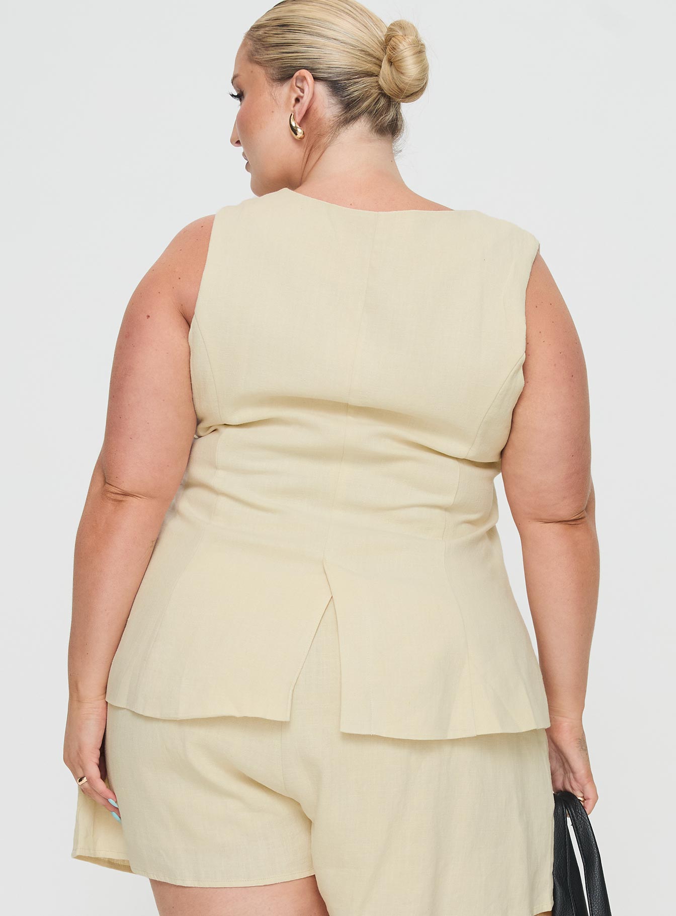 back view of model wearing Princess Polly Days With You Linen Blend Vest Top Sand Curve Sleeveless V-Neck 