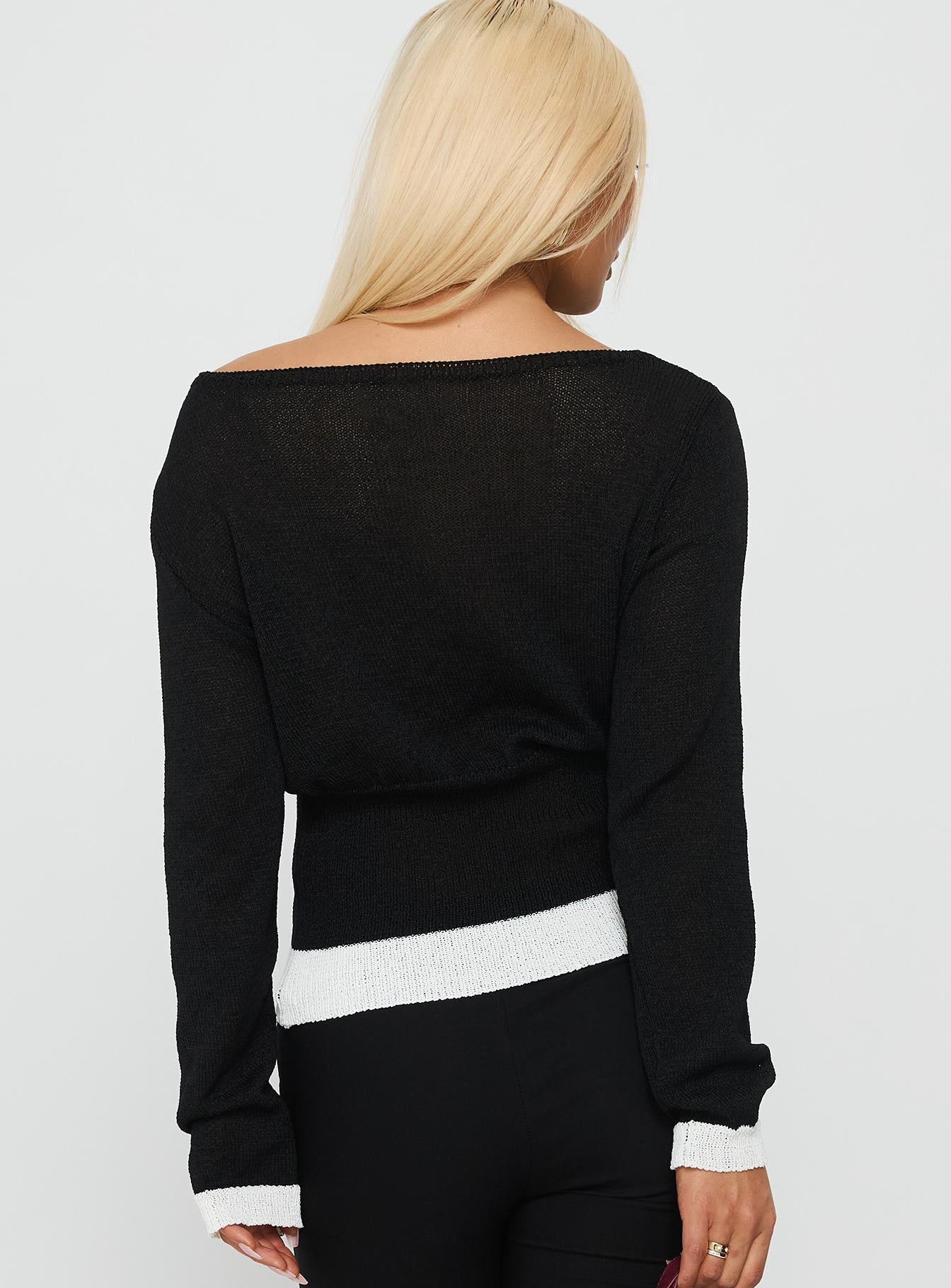 Dresano Wide Neck Knit Sweater Black / White