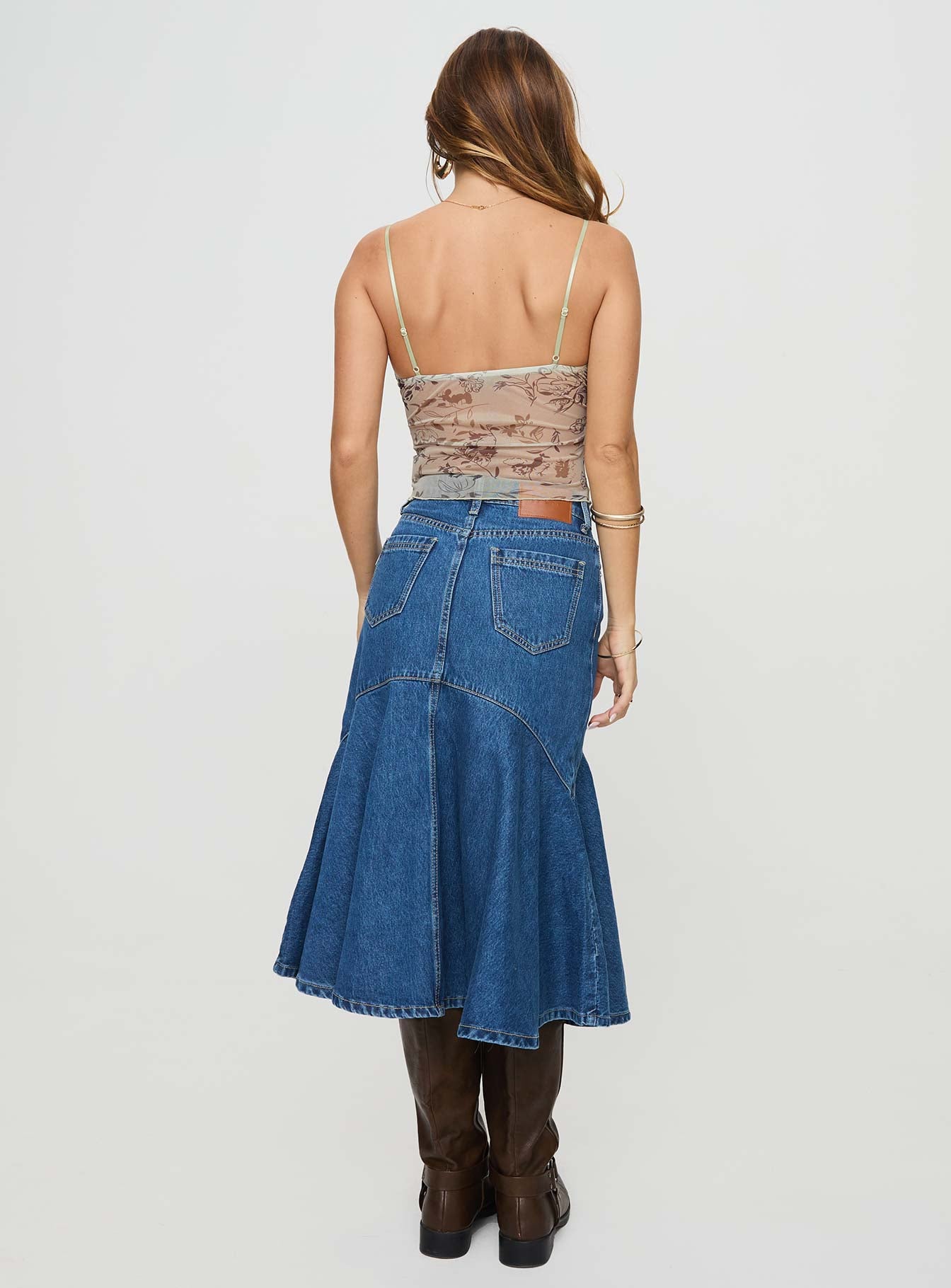 Denim midi skirt Belt looped waist, classic five pocket design, button & zip fastening, peplum hem Non-stretch material, unlined 