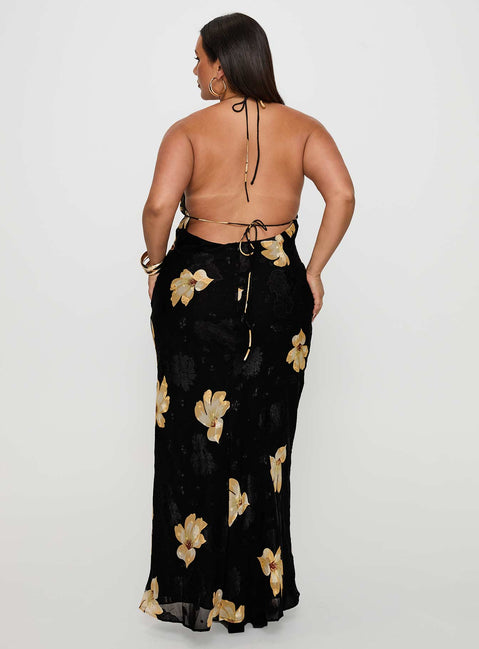 Yasminn Maxi Dress Multi Curve