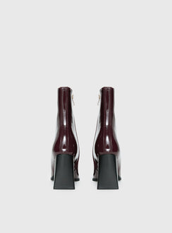 Billini Wez Boots Mulberry Crinkle Patent