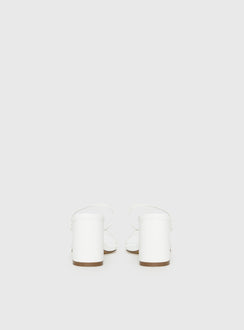 Billini Yazmin Heels White