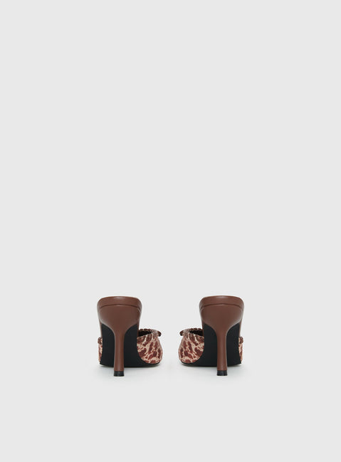 Boardroom Pointed Toe Heels Caramel Cow