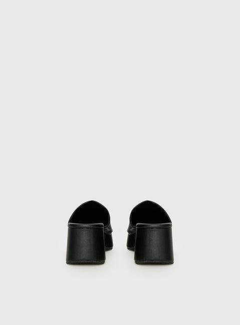 Therapy Cindy Sandals Black