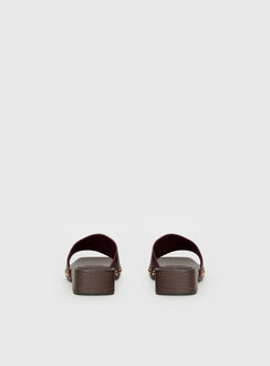 Therapy Zane Stud Detail Sandals Red