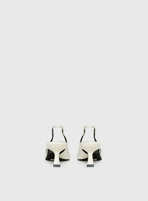 Billini Ayla Pointed Toe Heels Bone