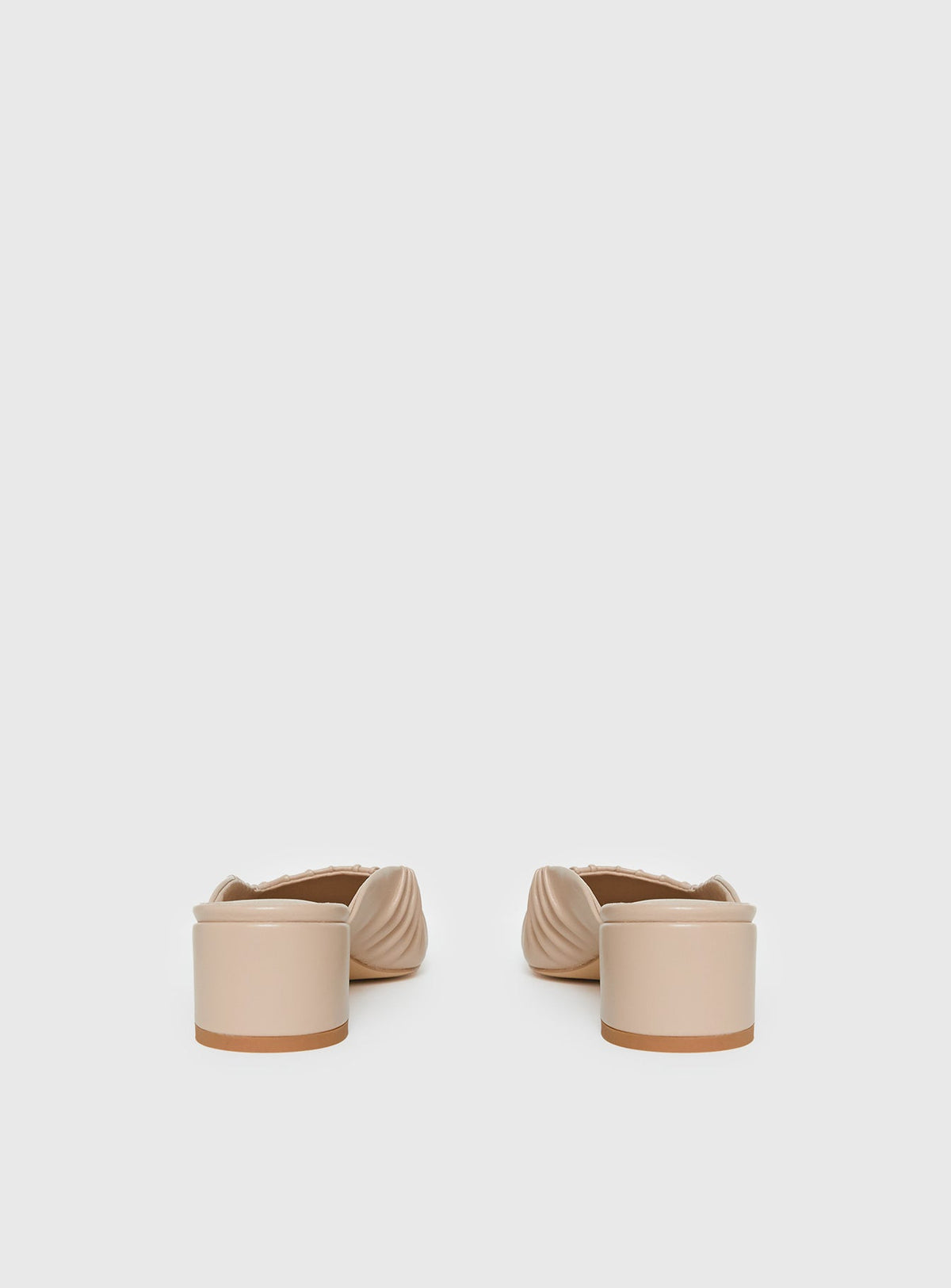 Larietta Ballet Heels Cream