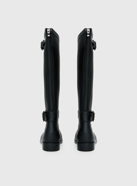 Elvera Buckle Detail Rubber Gumboots Black