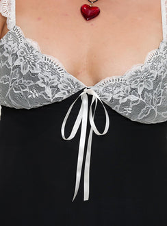 product Princess Polly Delvonte Top Black Curve Sleeveless Plunger 