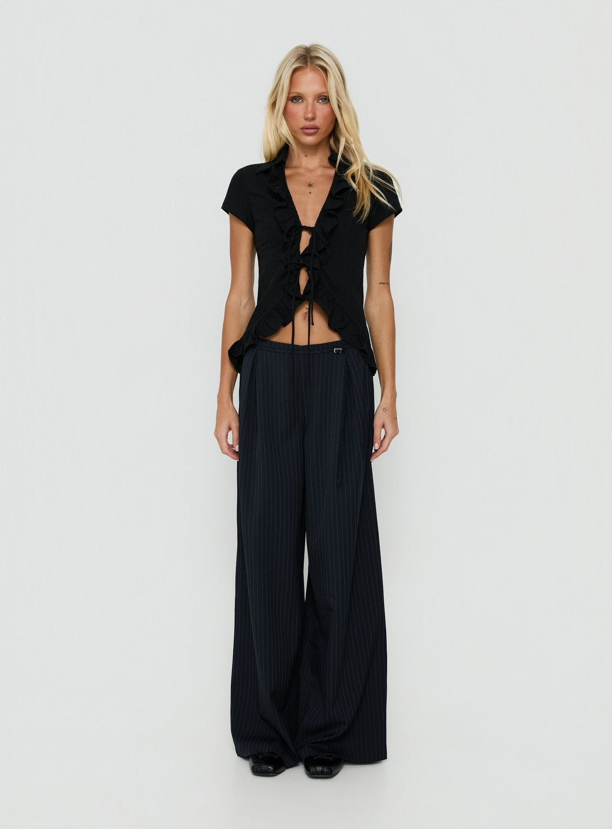 Yuzima Micro Belt Pleated Pants Navy Pinstripe