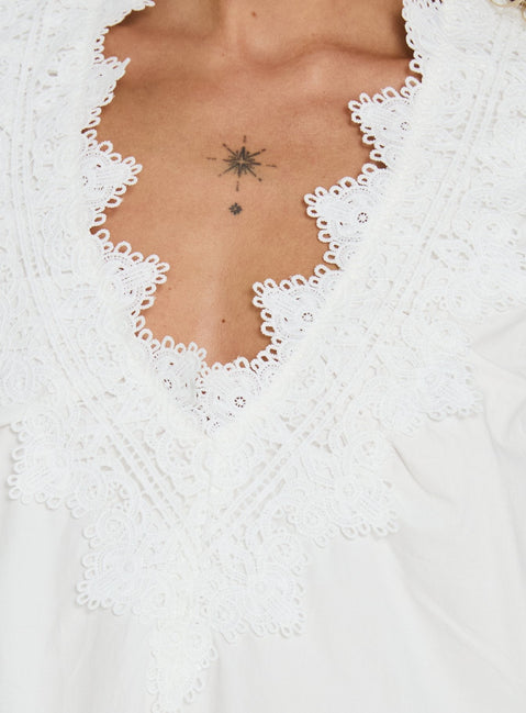Marrnie Lace Detail Flowy Maxi Dress White