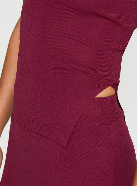 So Alluring Set Currant