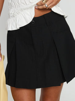 Carsyn Pleat Mini Skirt Black
