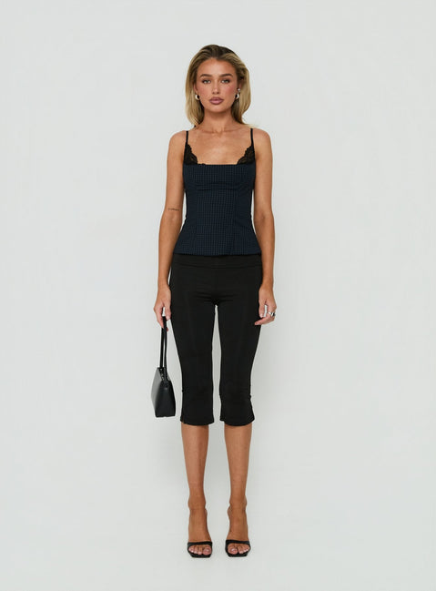 Avedon Foldover Waist Capri Pants Black