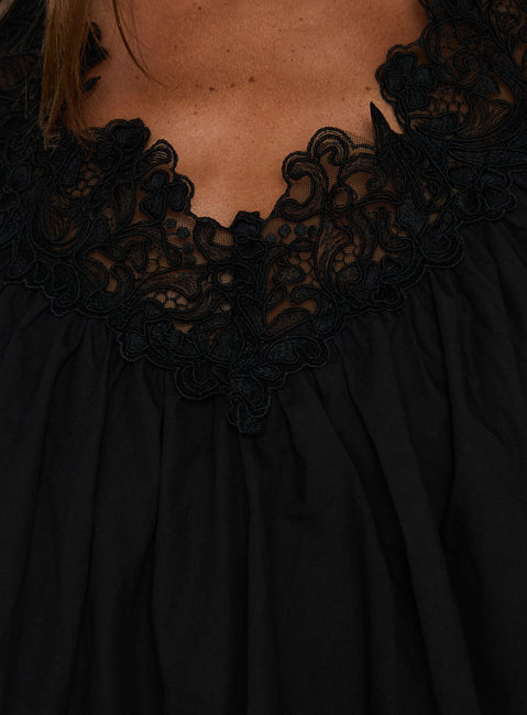 Delune Ruched V Neck Top Black