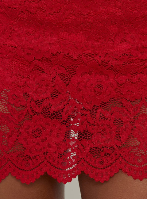 Gianna Lace Skort Red
