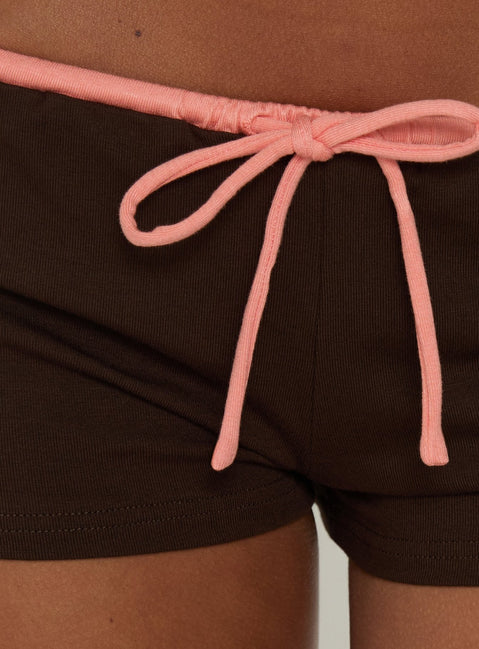 Karhlie Micro Shorts Brown / Coral