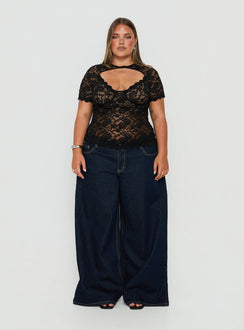 Giallo Lace Top Black Curve