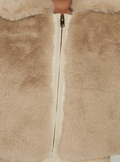 Drita Faux Fur Jacket Sand
