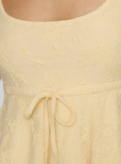 Auroraah Textured Frill Top Lemon