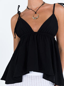 Front view of model wearing  front Princess Polly Sleeveless Sweetheart  Hearts Flutter Top Black Lower Impact
