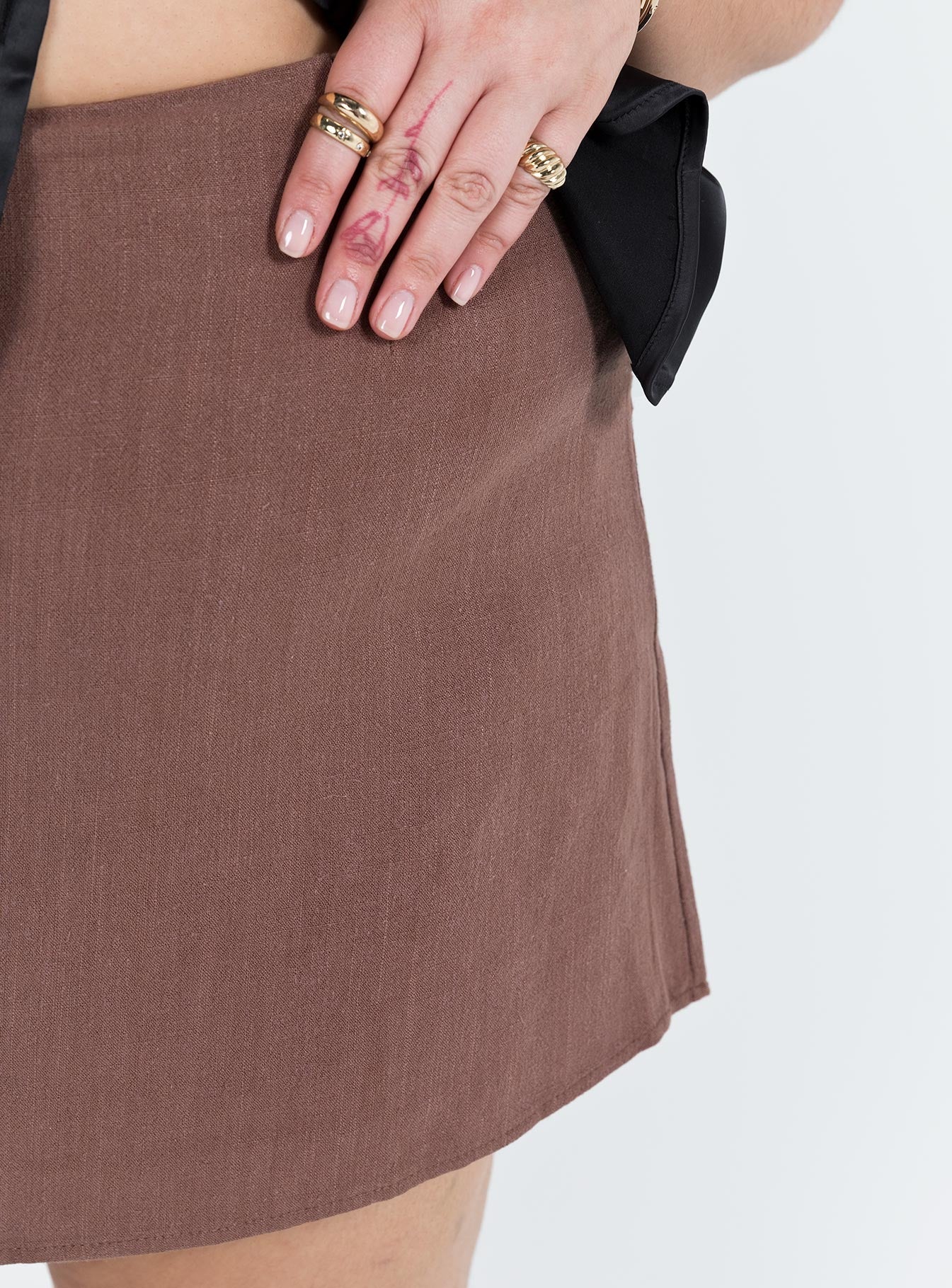 Mini skirt Linen look material  Invisible zip fastening at back