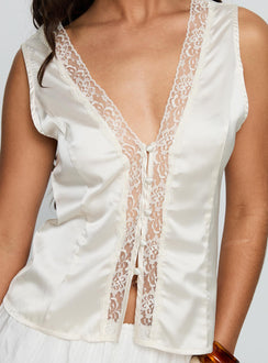 Night Spell Satin Top Champagne