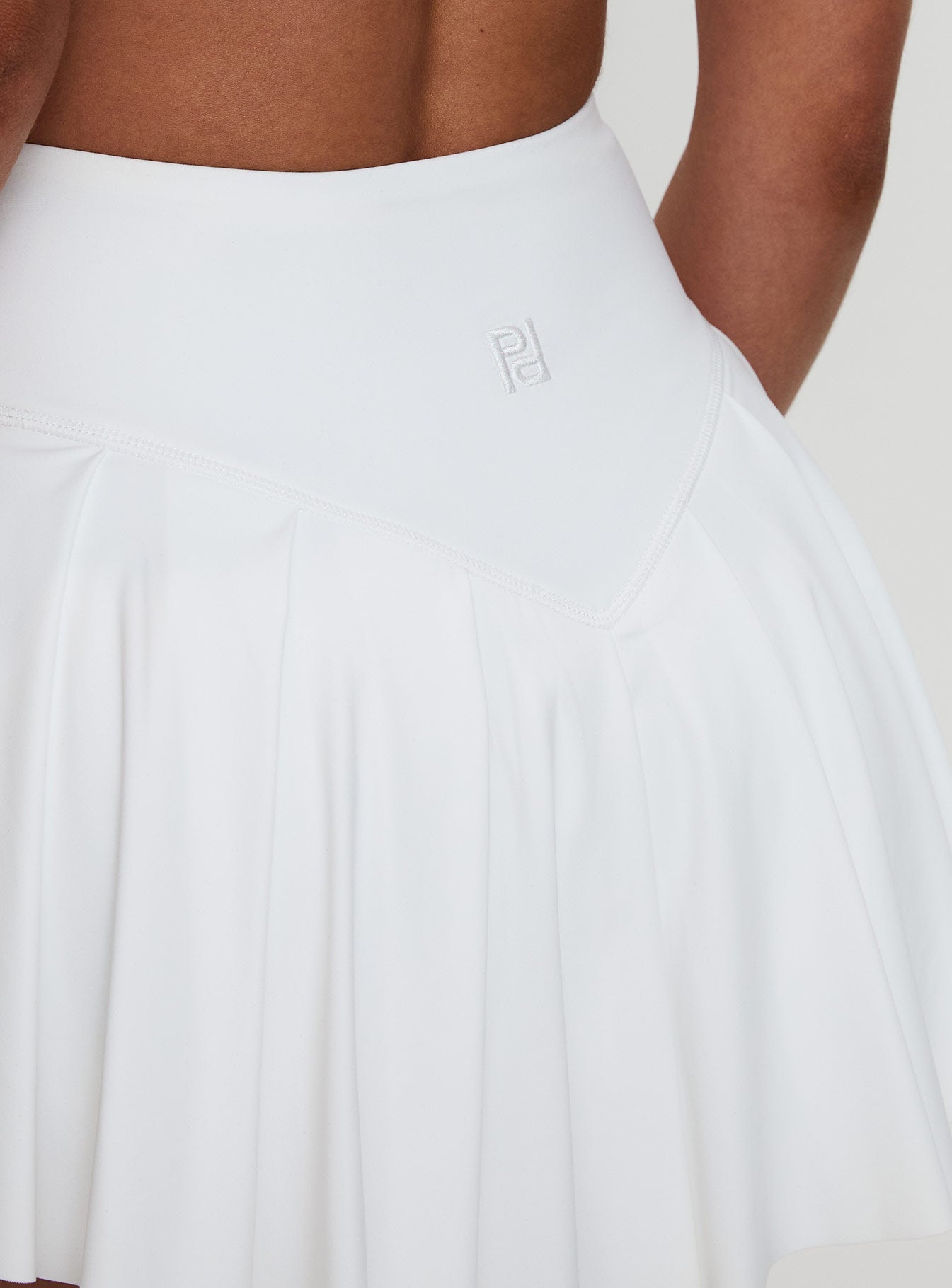 Dynamic Pleat Active Skort White