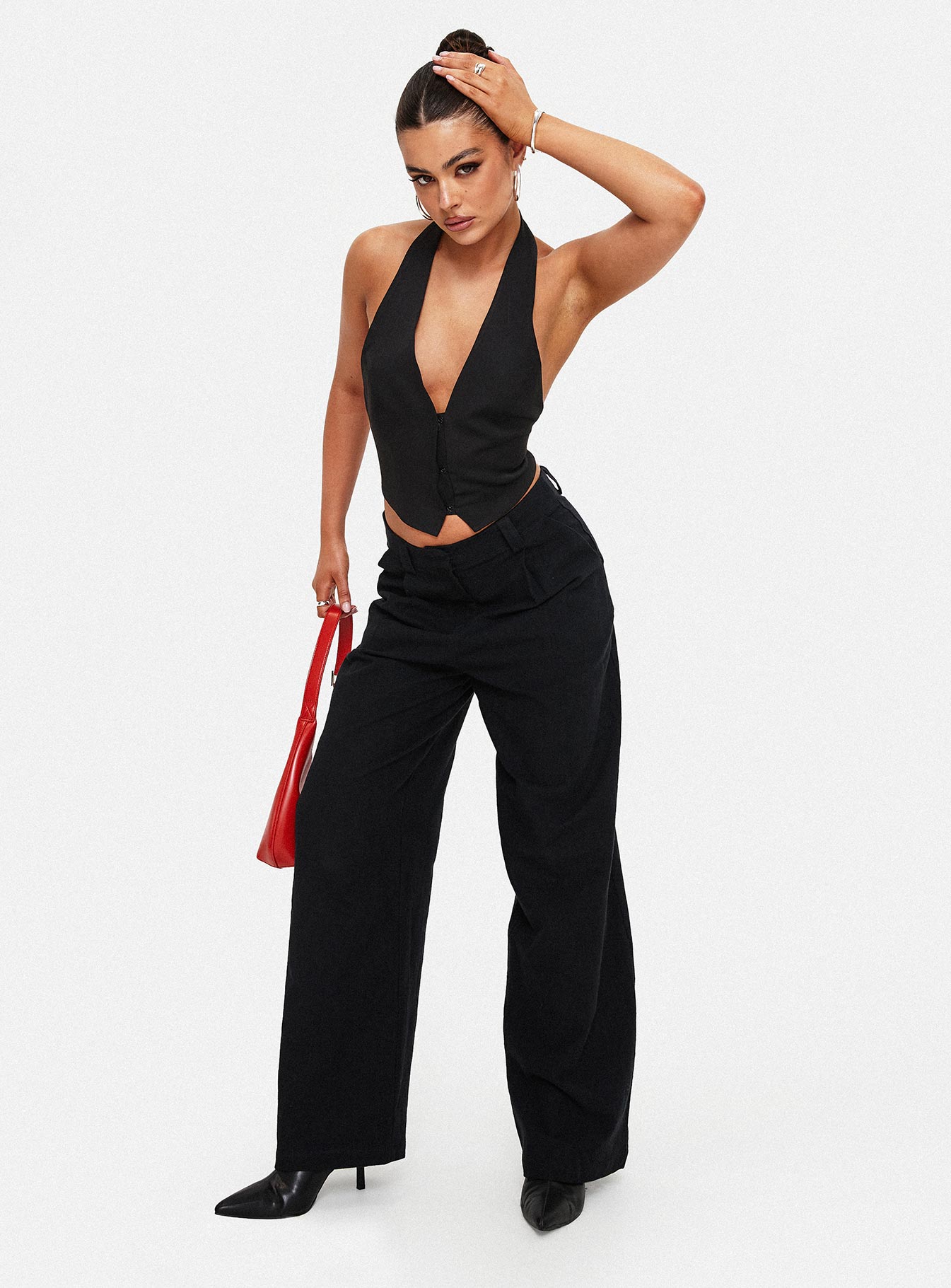 Front view of model wearing  front Princess Polly High Waisted Pants High Waisted Pants  Je Suis Pants Black