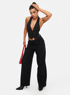 Front view of model wearing  front Princess Polly High Waisted Pants High Waisted Pants  Je Suis Pants Black