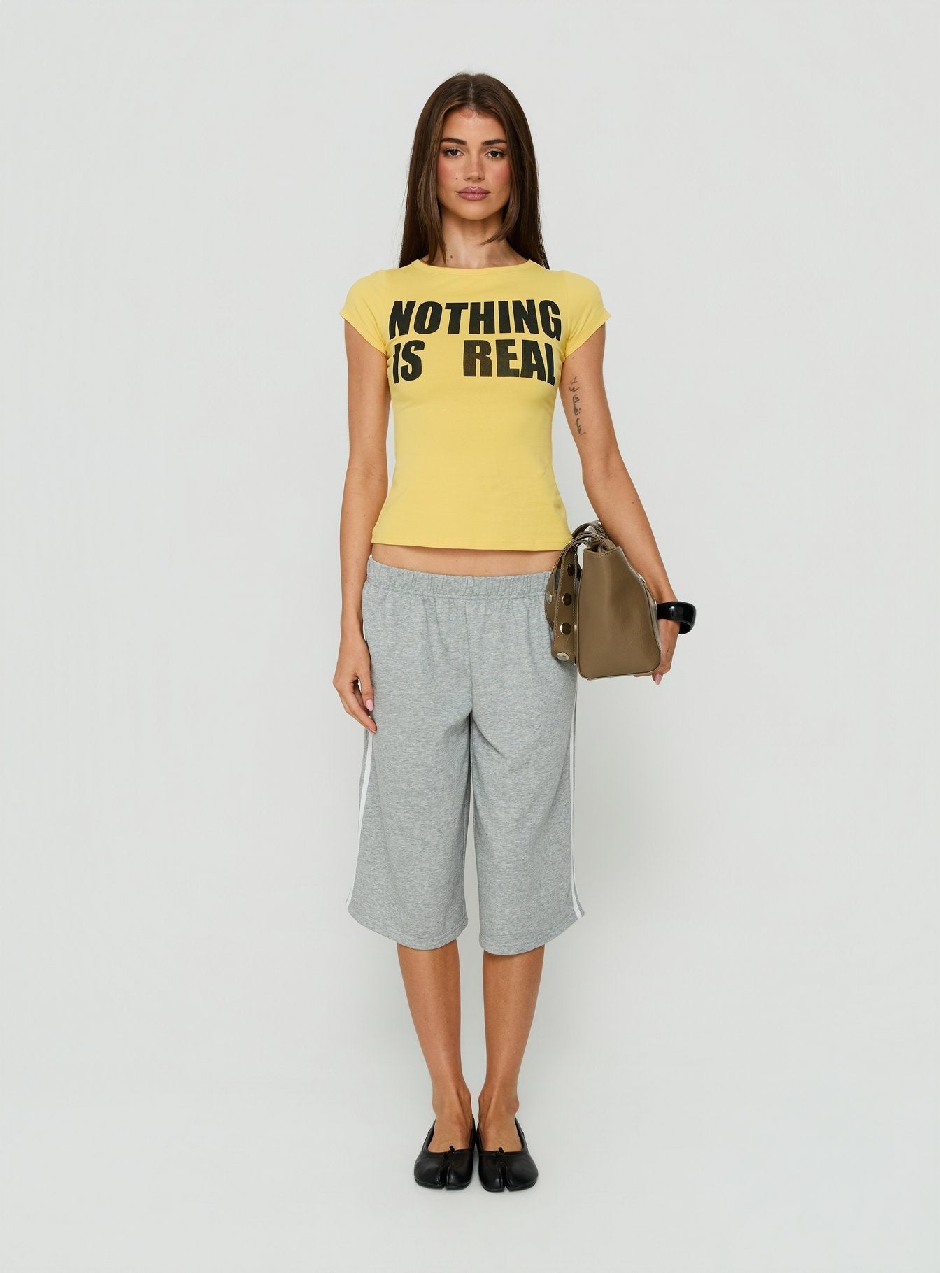 Nothing Is Real Graphic Top Yellow / Black
