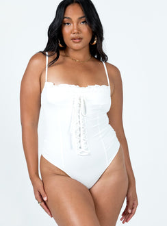front view of model wearing Princess Polly Tavez Bodysuit Ivory Sleeveless Sweetheart 