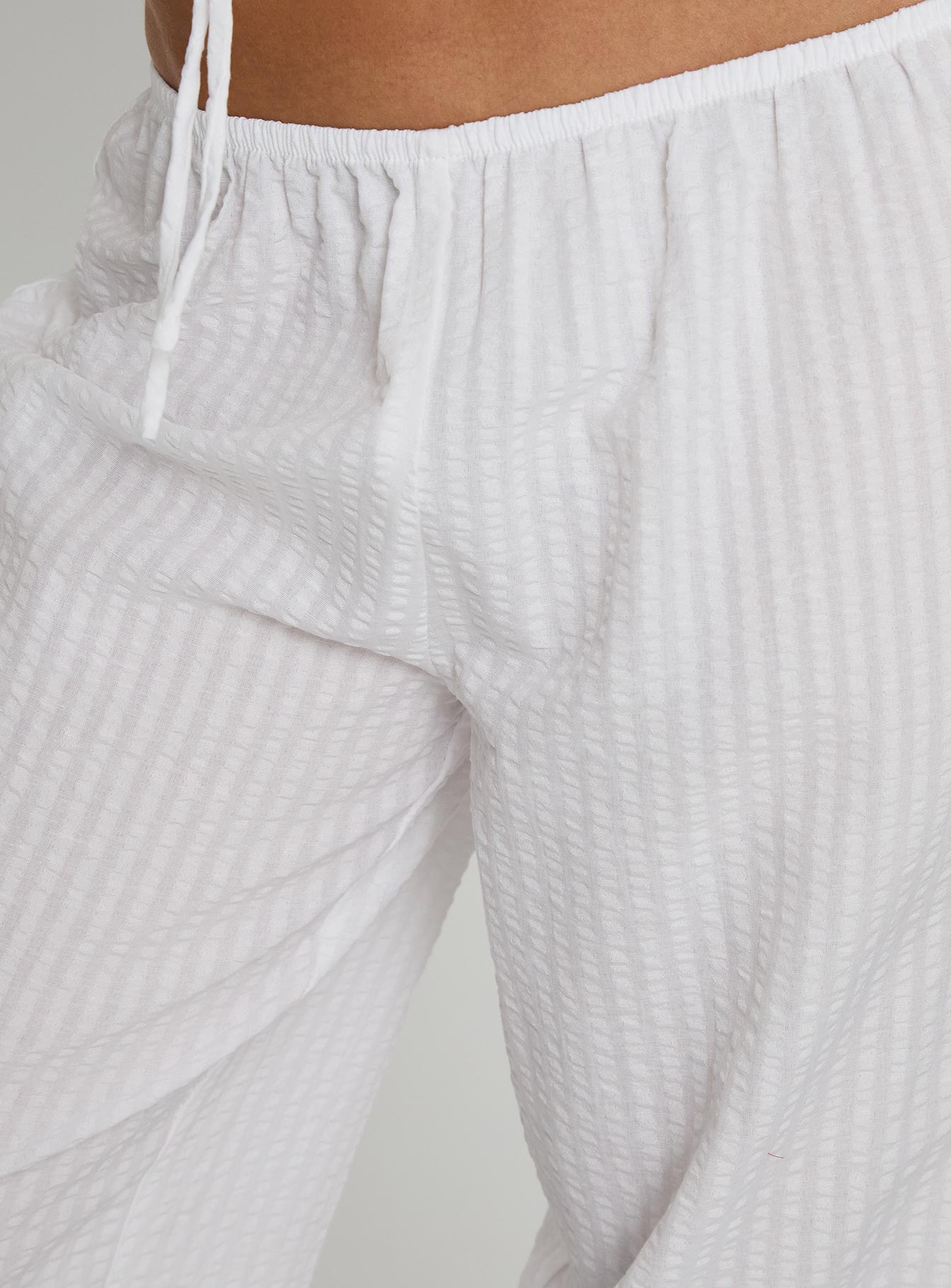 Santabelle Frill Pants White